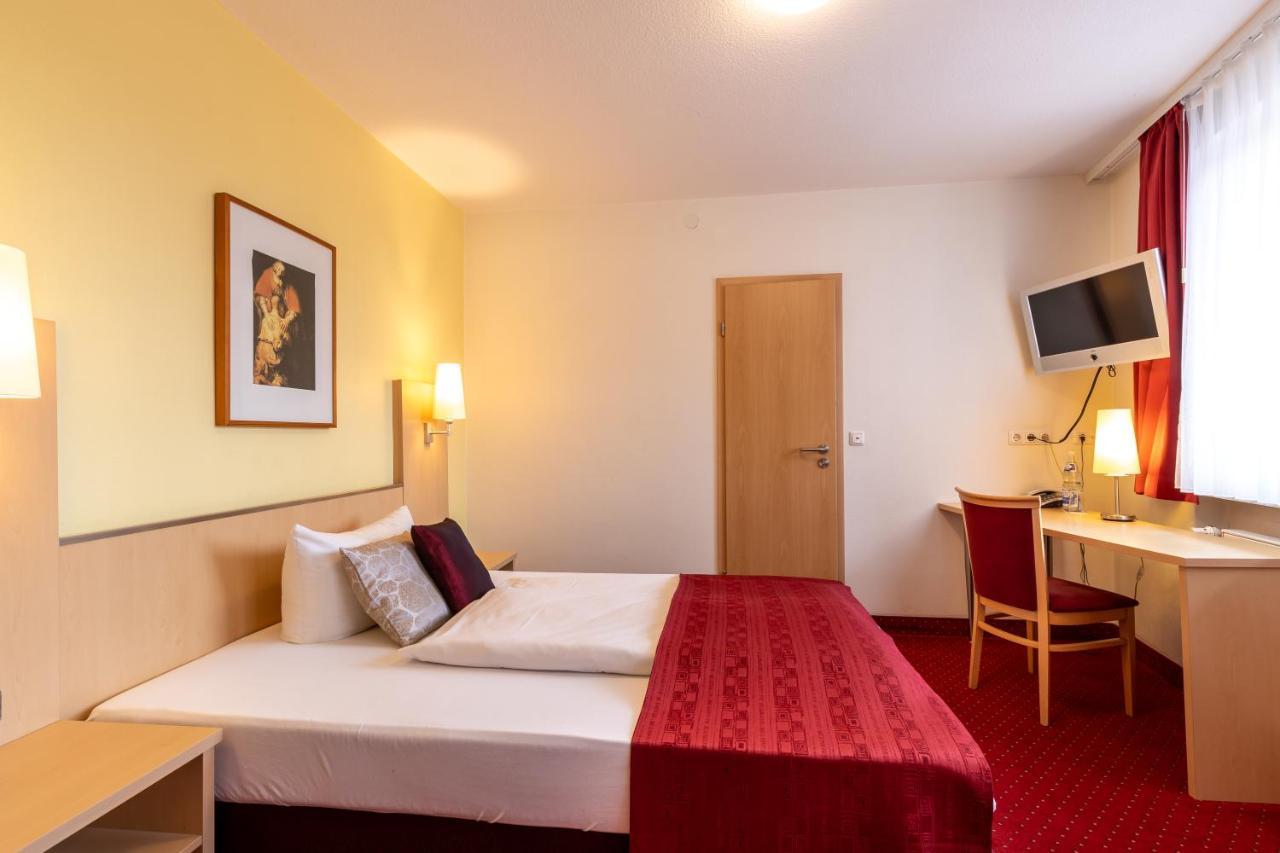 Hotel An Der Eiche Kulmbach Kültér fotó